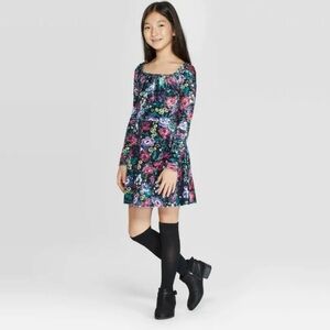 Art class dress